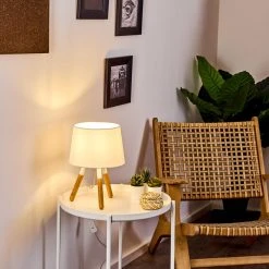 Hofstein Leirado Tischleuchte Weiß, Holz dunkel, 1-flammig