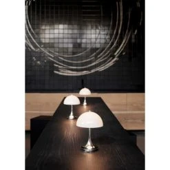 Louis Poulsen Panthella Portable V2 Tischleuchte LED Chrom, 1-flammig 14 Louis Poulsen Panthella Portable V2 Tischleuchte LED Chrom, 1-flammig -Günstiges Tischlampen Geschäft louis poulsen panthella portable v2 tischleuchte 5744168070 3