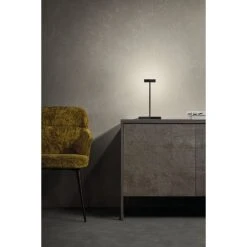 Mantra VECTOR Tischleuchte LED Schwarz, 1-flammig